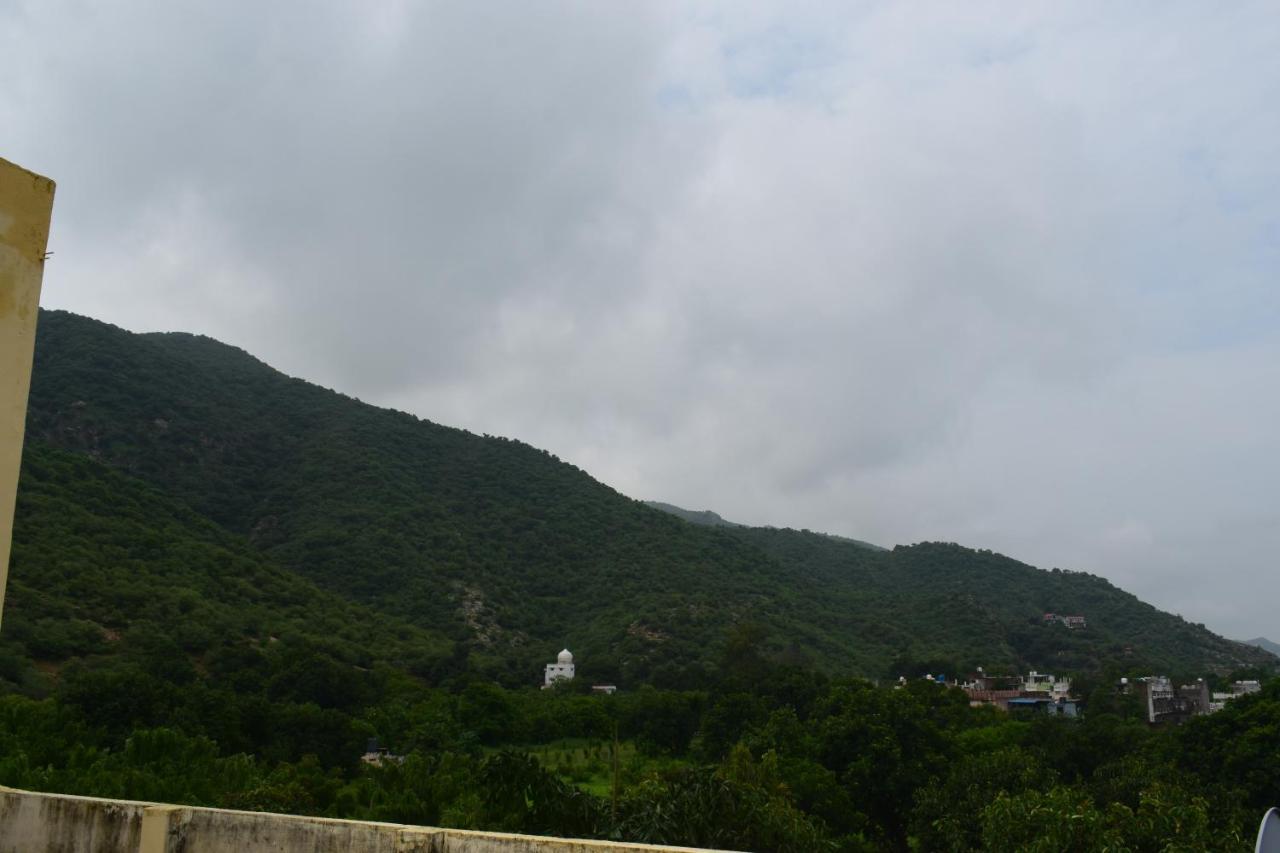 Hotel Pushkar Heritage Exterior photo